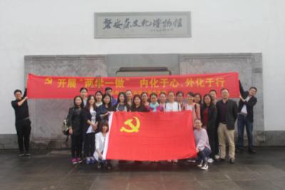 小猫钓鱼游戏龙王版有船